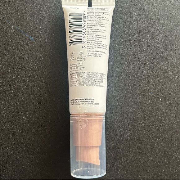 🦋 COVERGIRL TruBlend Skin Enhancer Primer Velvet Blur New FullSz - Picture 4 of 8